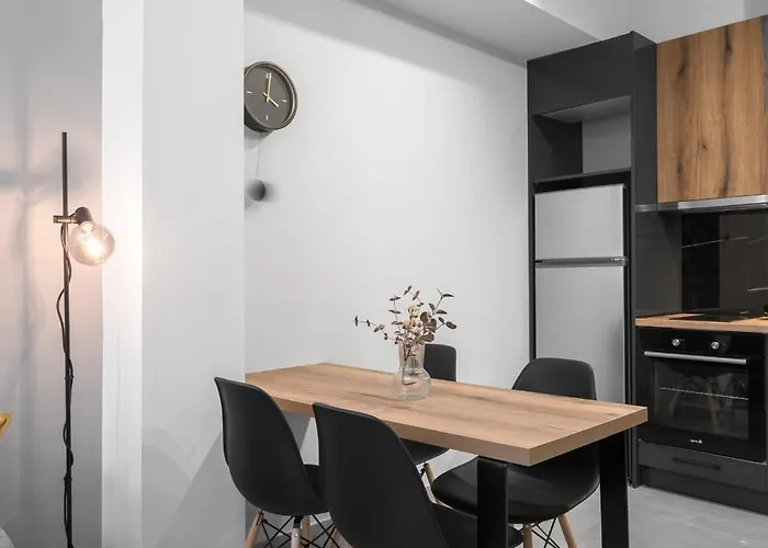 Railway Lofts, Nilie Hospitality Mgmt Szaloniki